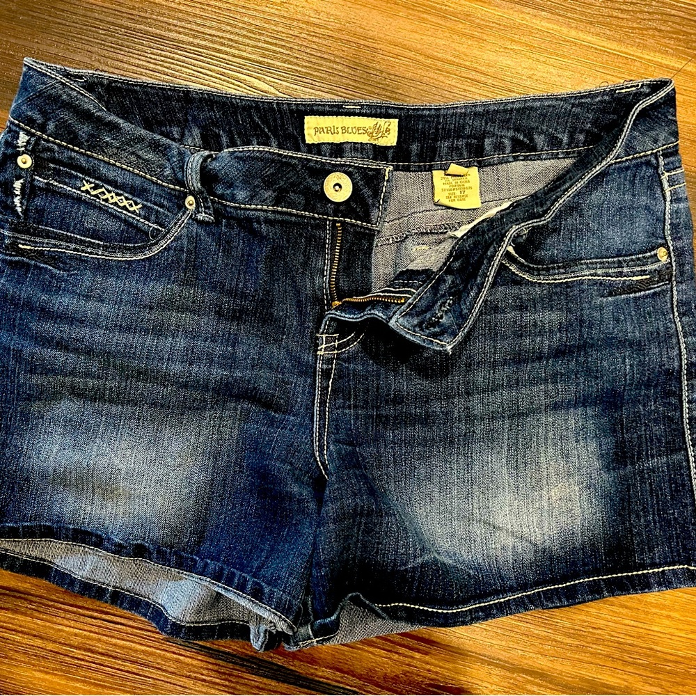 Paris Blues Embroidered Pocket Denim Shorts